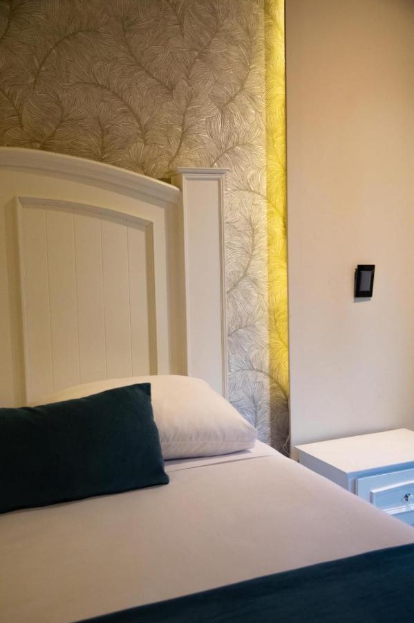 Hotel Boutique Monarca El Paraiso Bagian luar foto